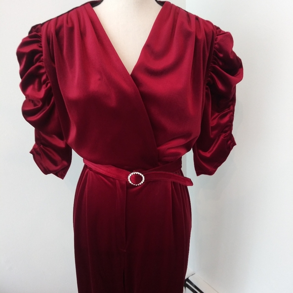 1980's velvet jumpsuit - Picture 2 of 7